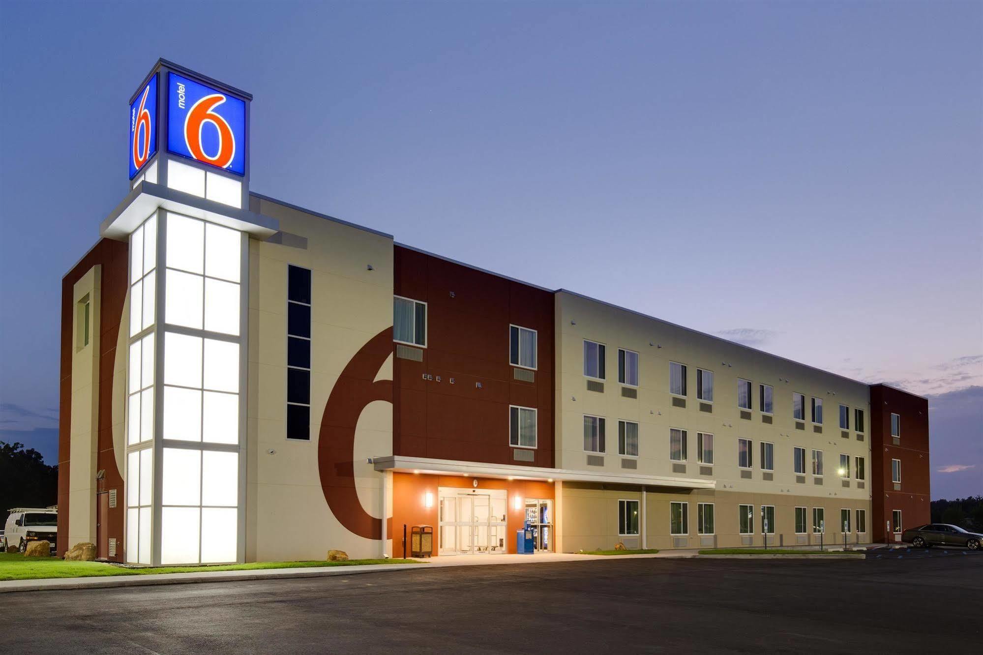Motel 6-Poplar Bluff, Mo 외부 사진