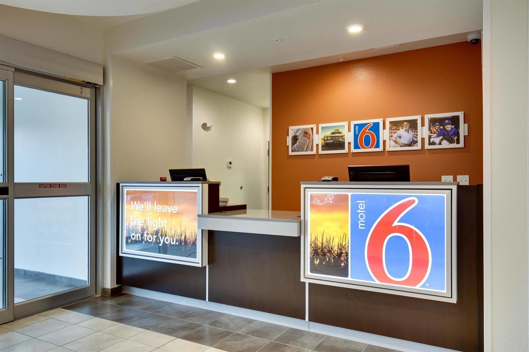 Motel 6-Poplar Bluff, Mo 외부 사진